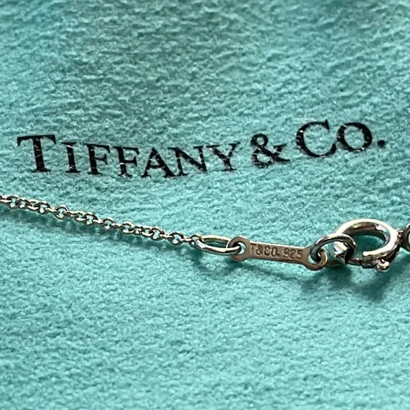 Sold💓TIFFANY & CO.
Cross Pendant Necklace💓 - Picture 8 of 11
